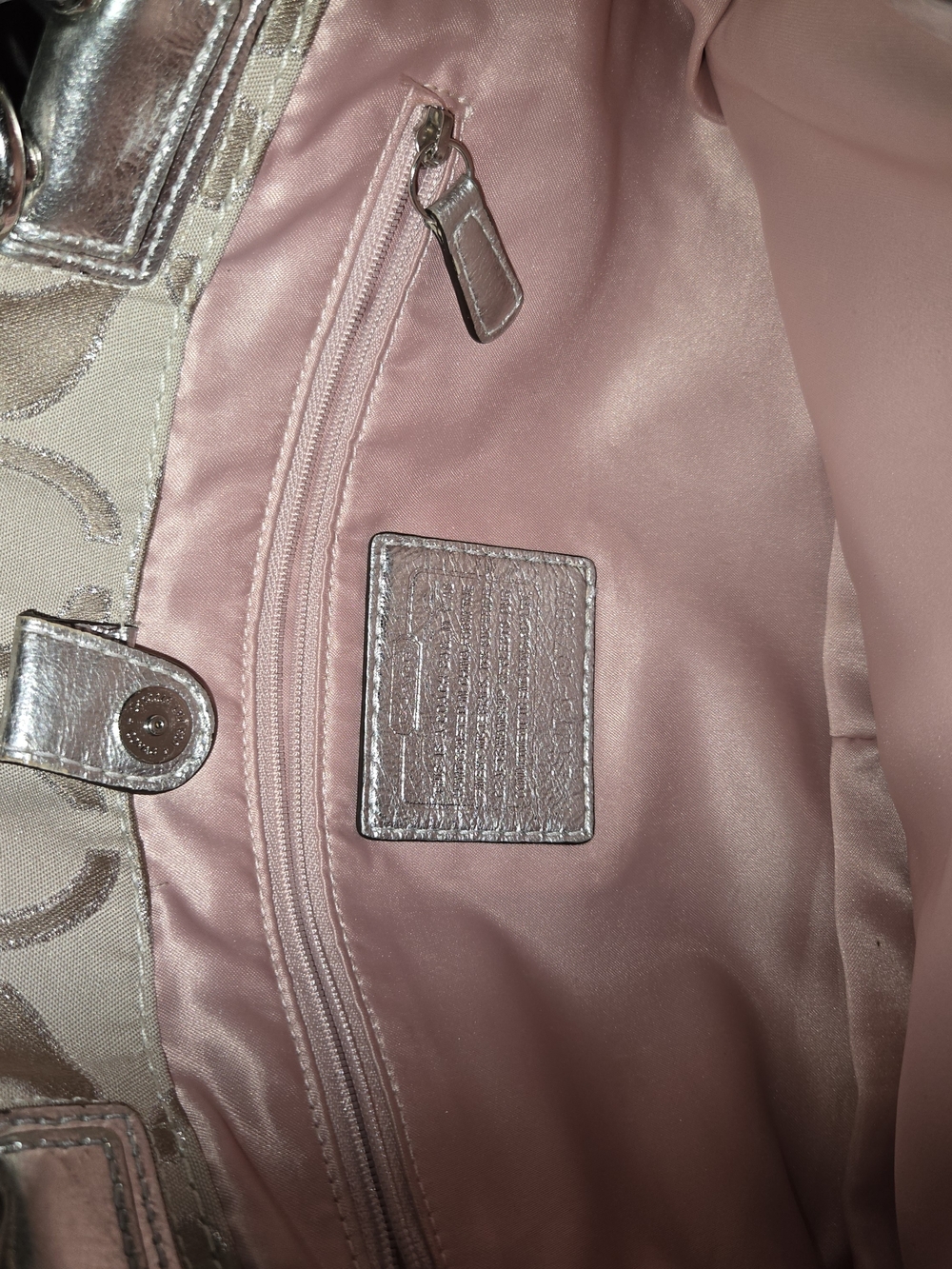 Coach Signature Canvas Tote Bag Beige & Silver Metallic Shoulder Purse - Picture 5 of 10